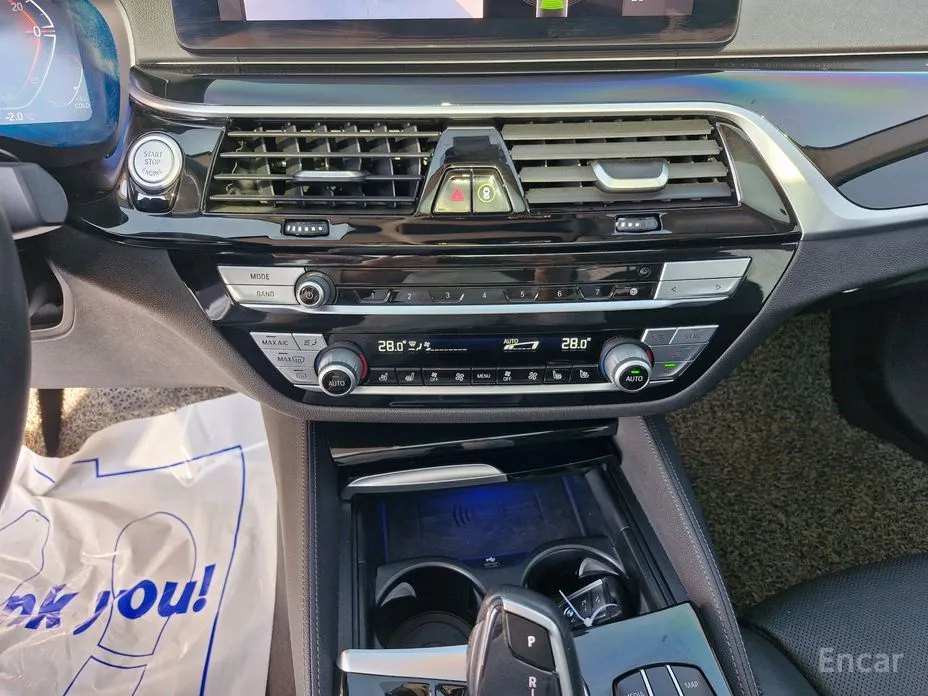 Photo 12 - BMW 5 Series