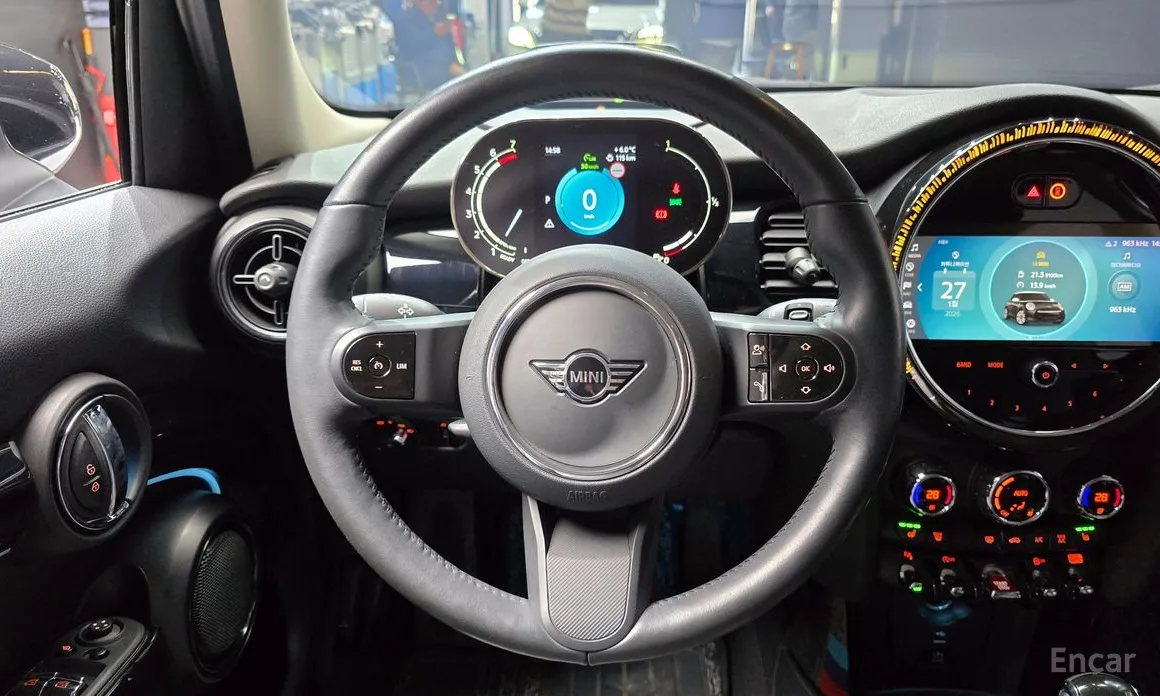 Фото 13 - Mini Cooper