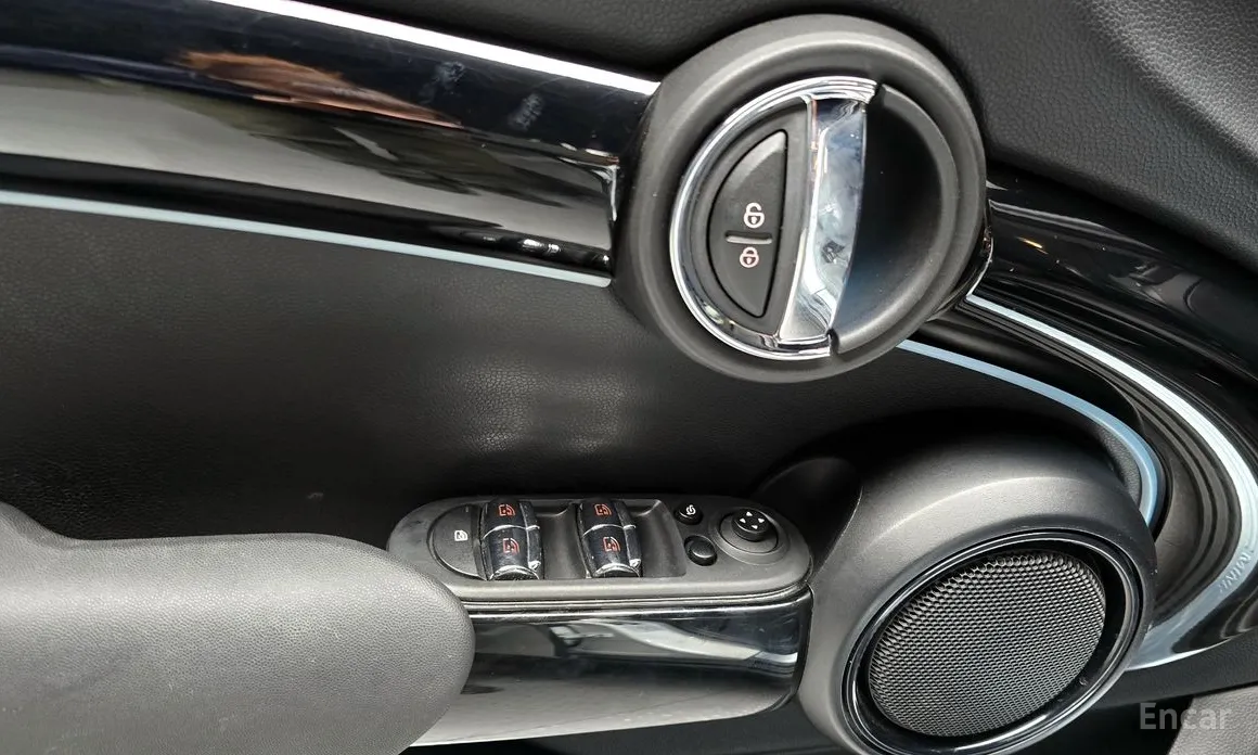 Фото 17 - Mini Cooper