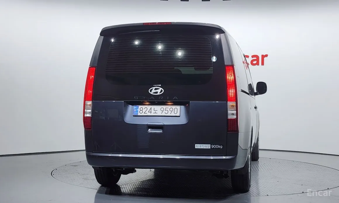 Фото 4 - Hyundai Staria