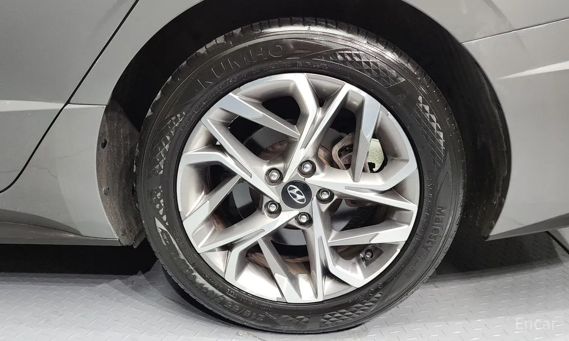 Фото 5 - Hyundai Sonata