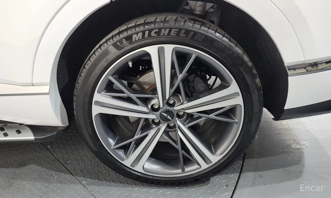 Фото 5 - Genesis GV80