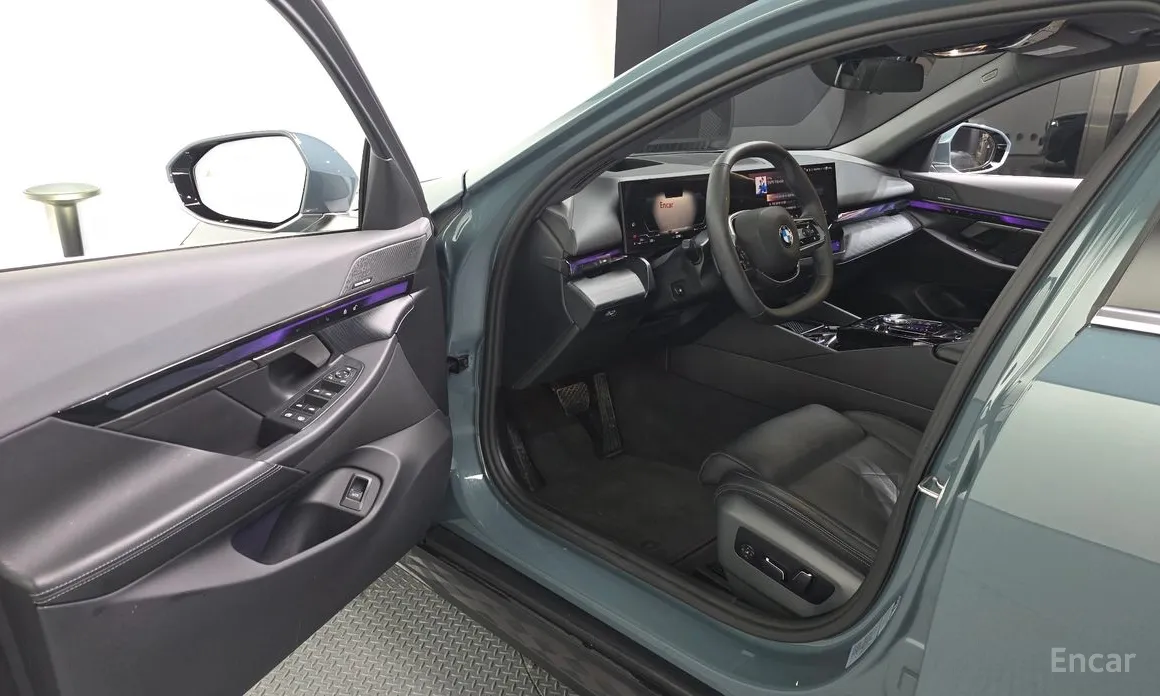 Фото 10 - BMW 5 Series