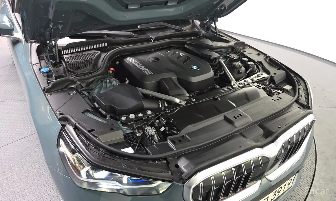 Фото 6 - BMW 5 Series