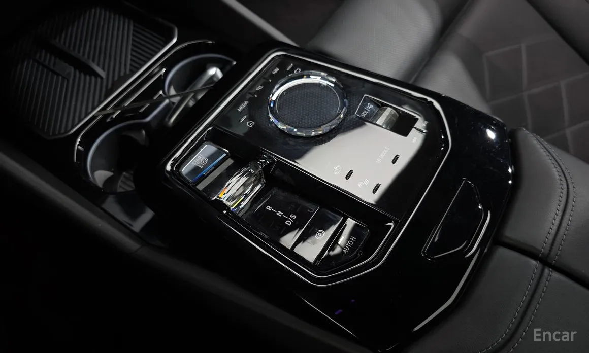 Фото 9 - BMW 5 Series