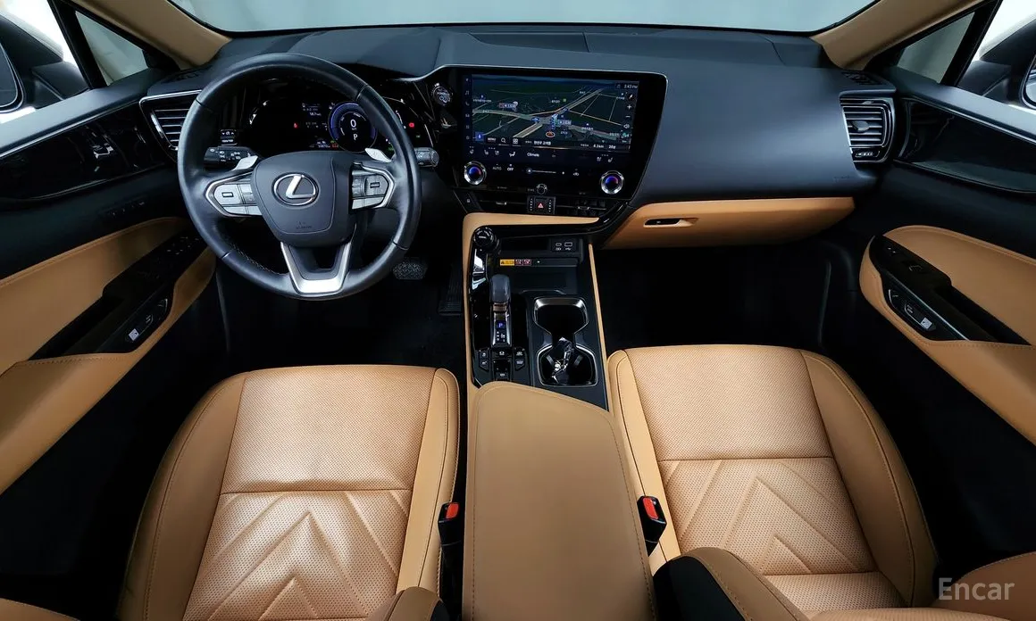 Фото 7 - Lexus NX