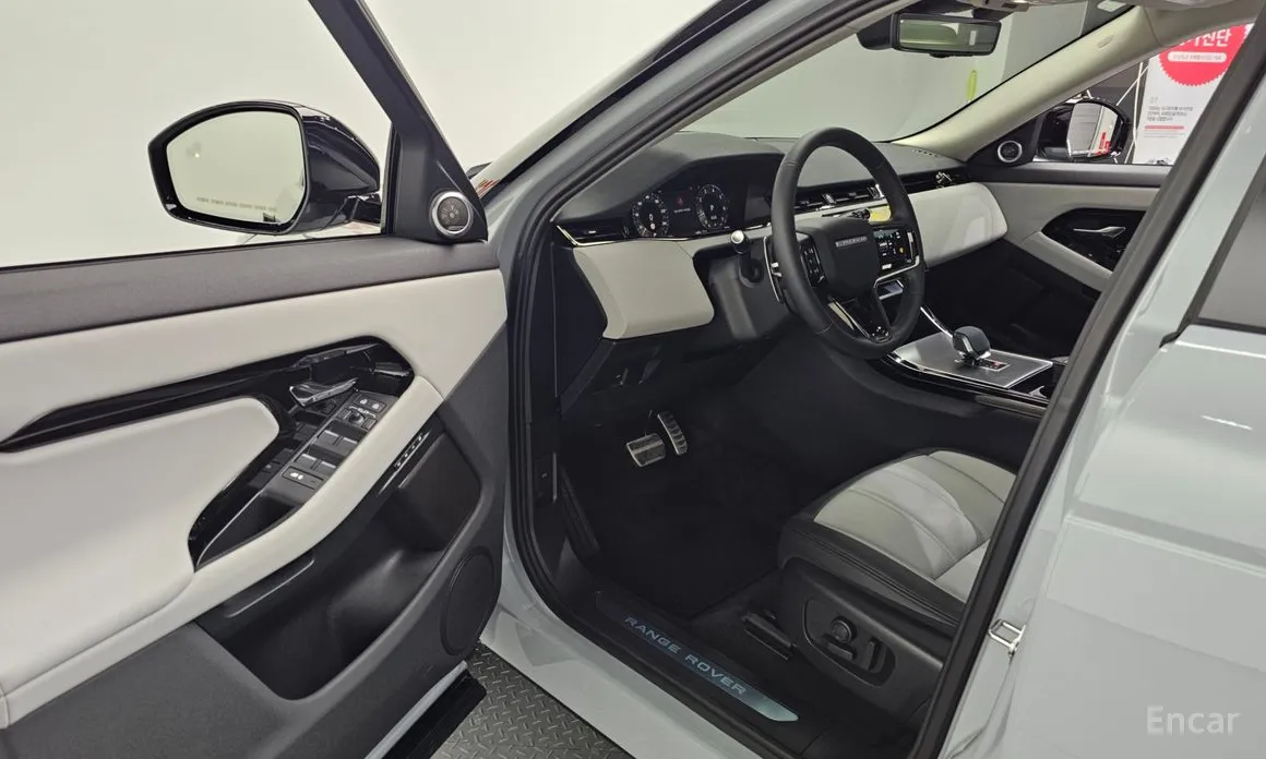 Фото 11 - Land Rover Range Rover Evoque