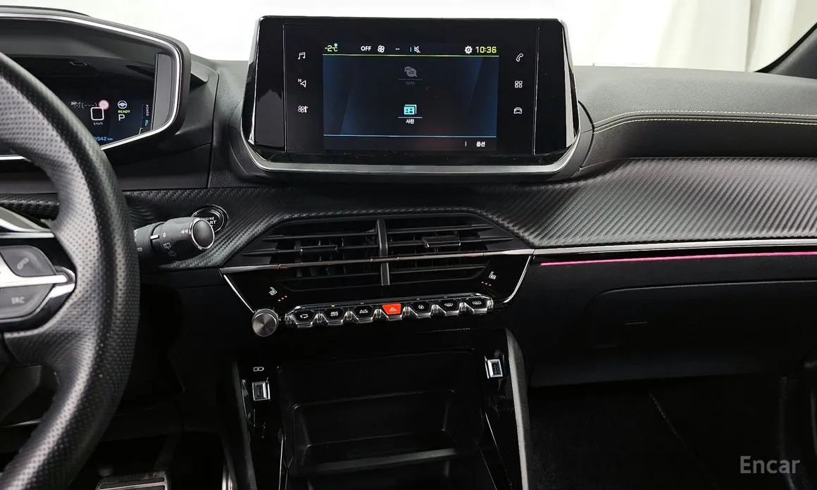 Фото 16 - Peugeot 208