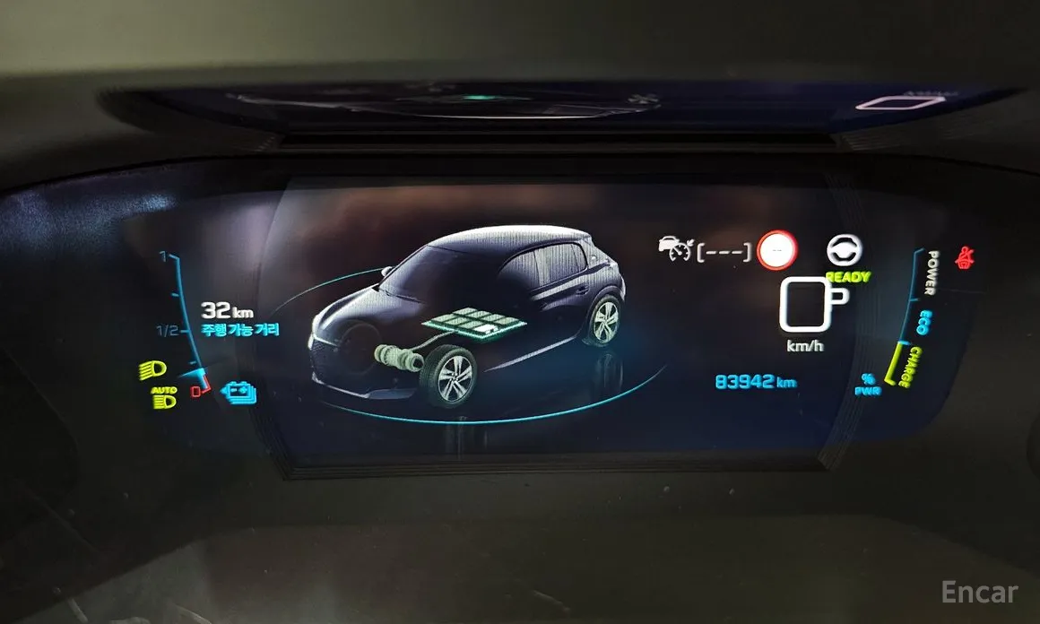 Фото 8 - Peugeot 208