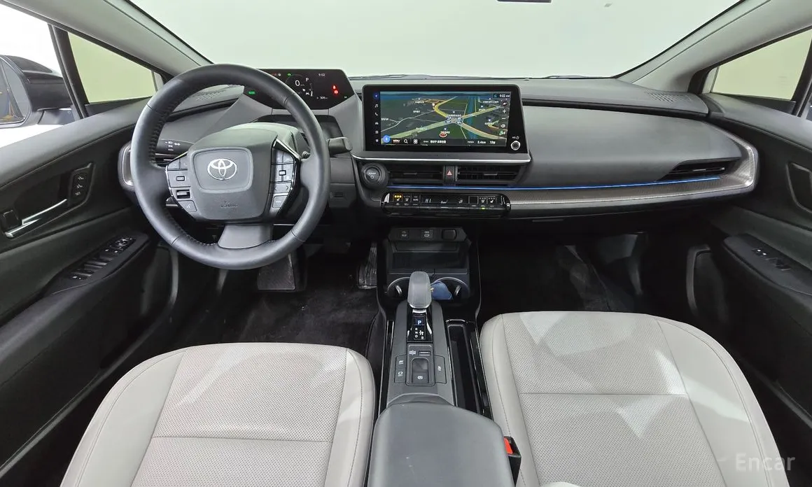 Фото 7 - Toyota Prius