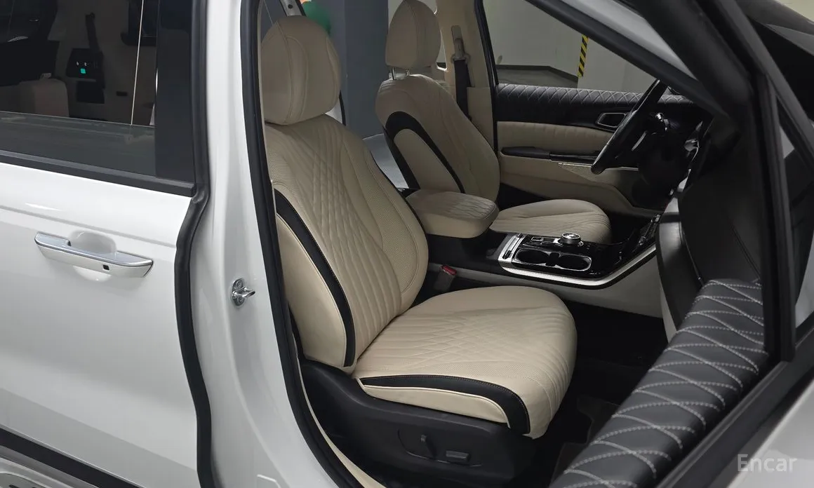 Фото 10 - Kia Carnival