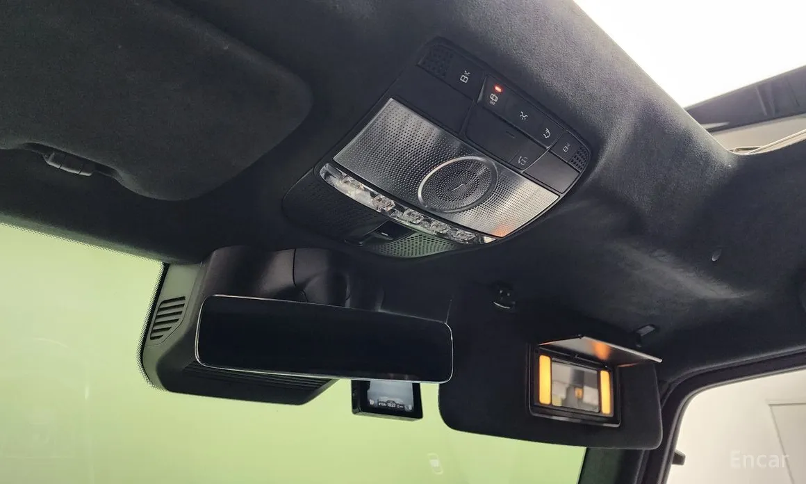 Фото 17 - Mercedes-Benz G-Class