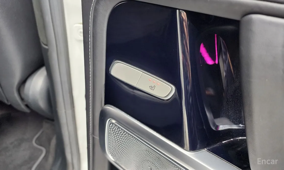 Фото 18 - Mercedes-Benz G-Class