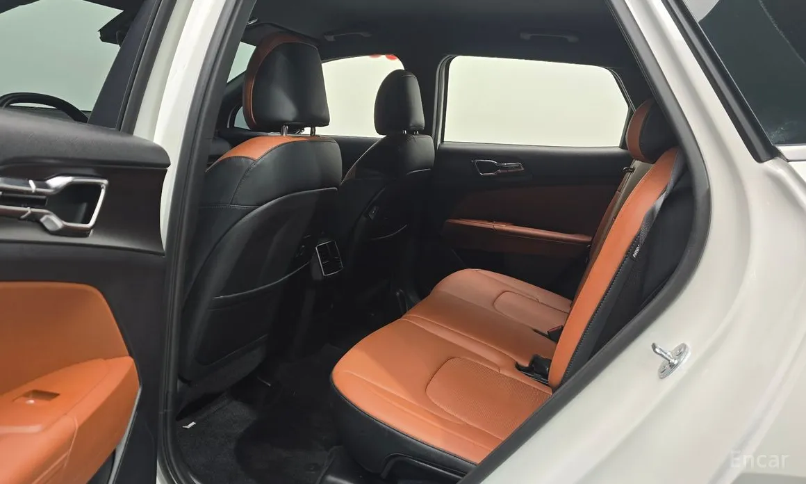 Фото 12 - Kia Sportage