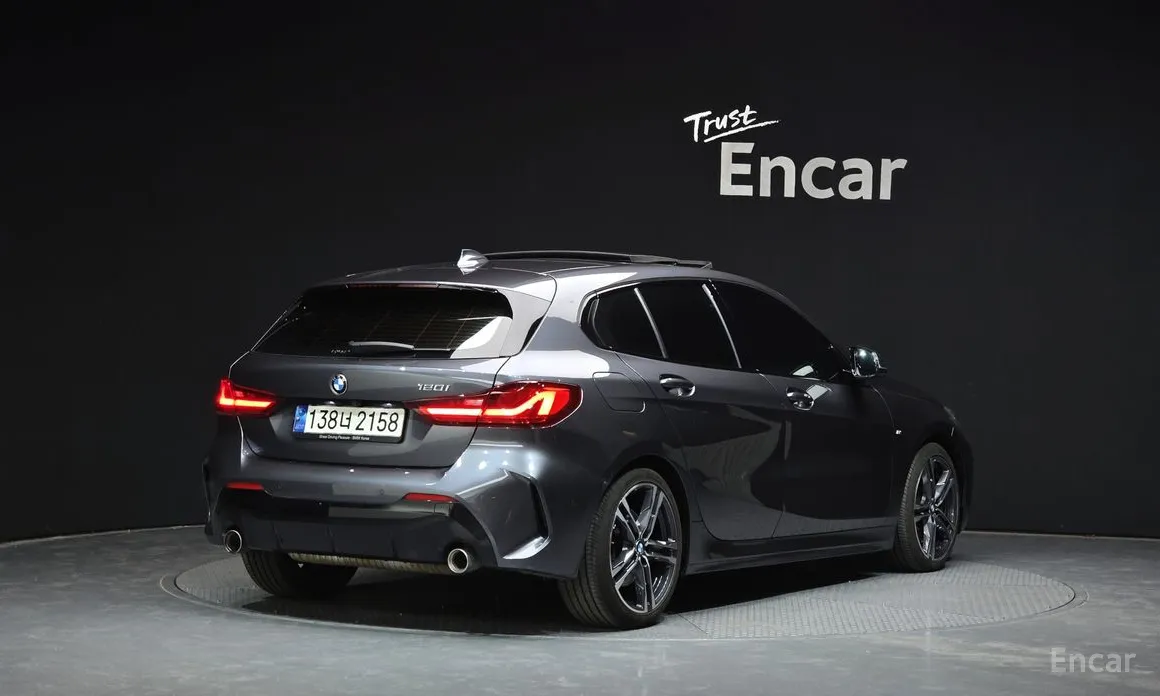 Фото 2 - BMW 1 Series