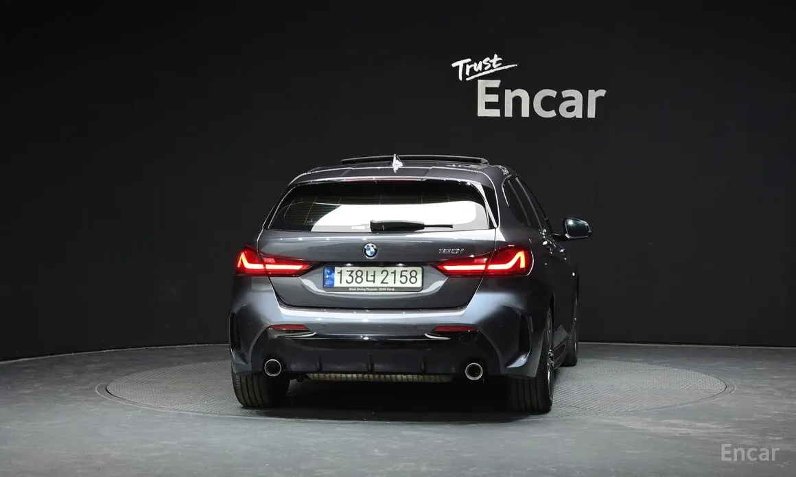 Фото 4 - BMW 1 Series