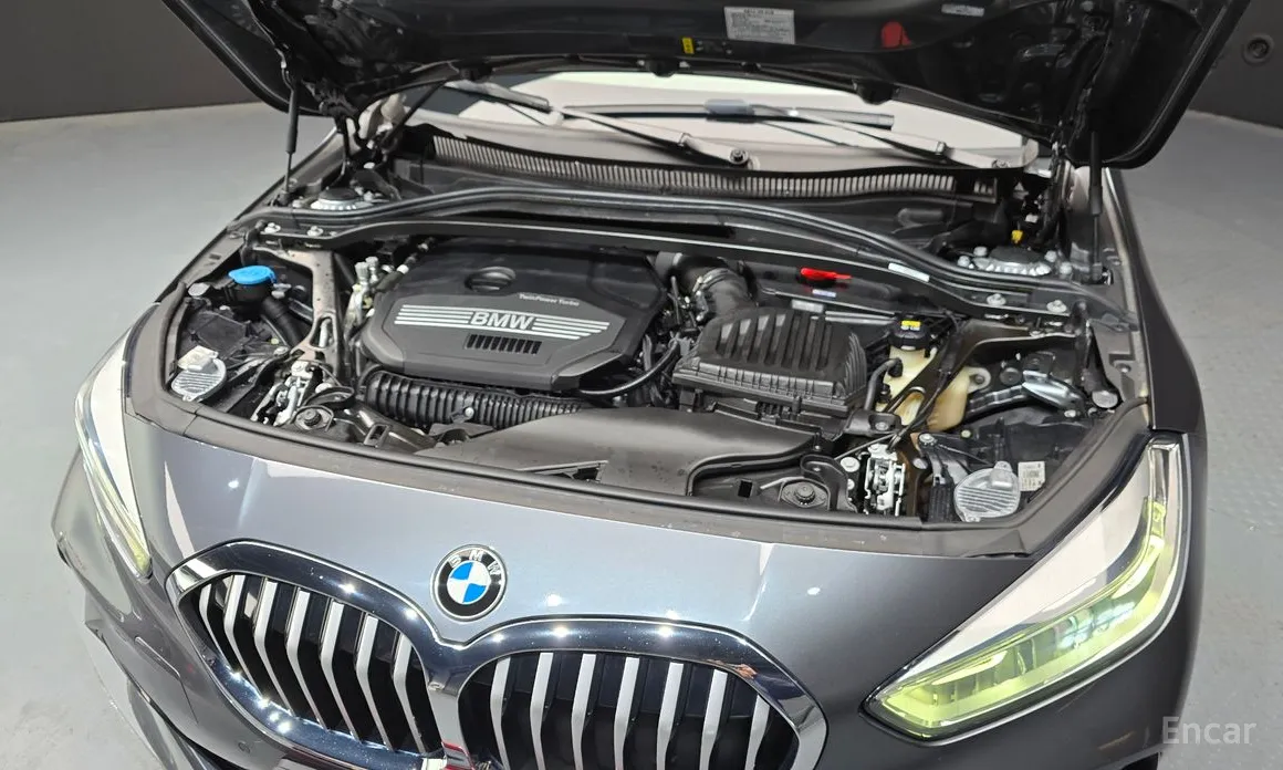 Фото 6 - BMW 1 Series