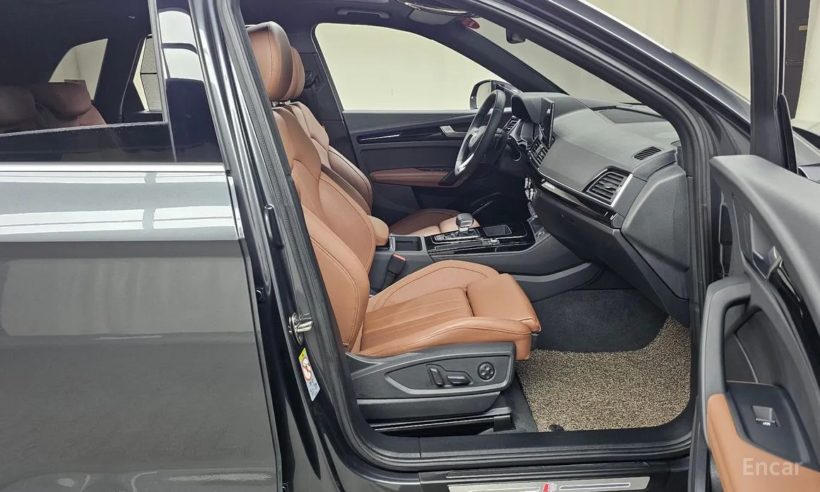 Фото 11 - Audi Q5