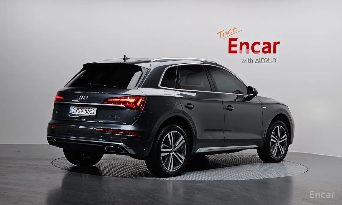 Фото 2 - Audi Q5