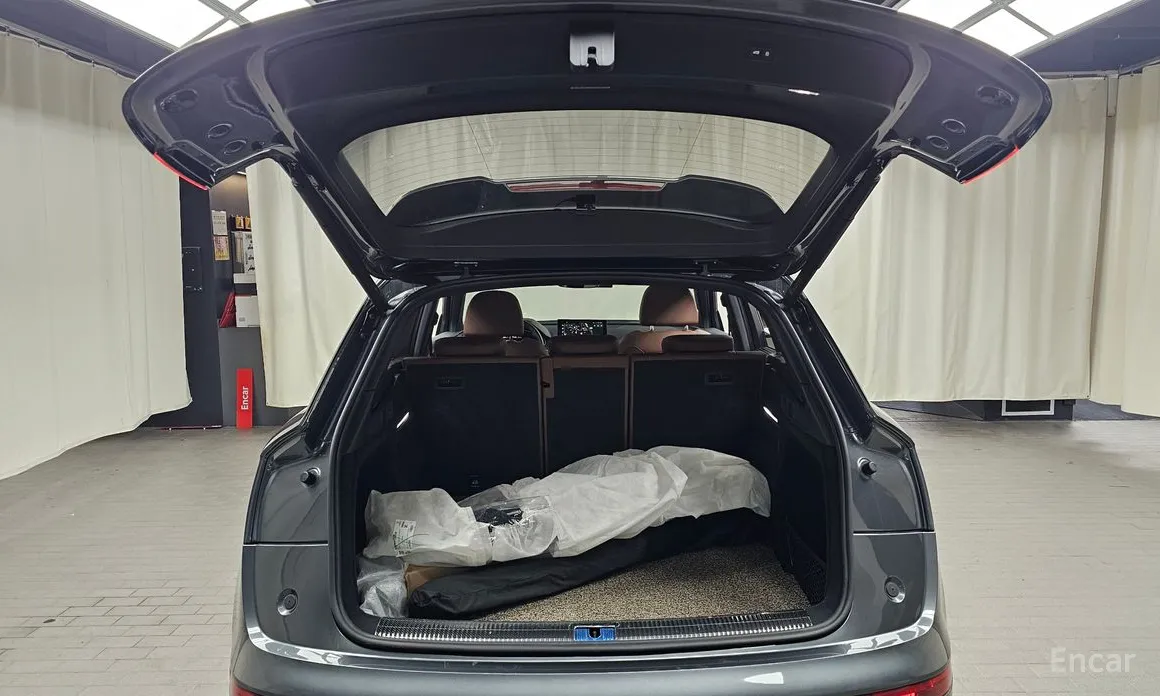 Фото 20 - Audi Q5