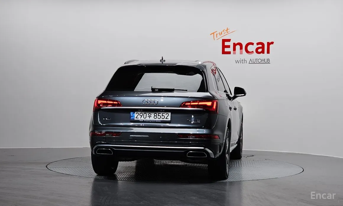 Фото 4 - Audi Q5