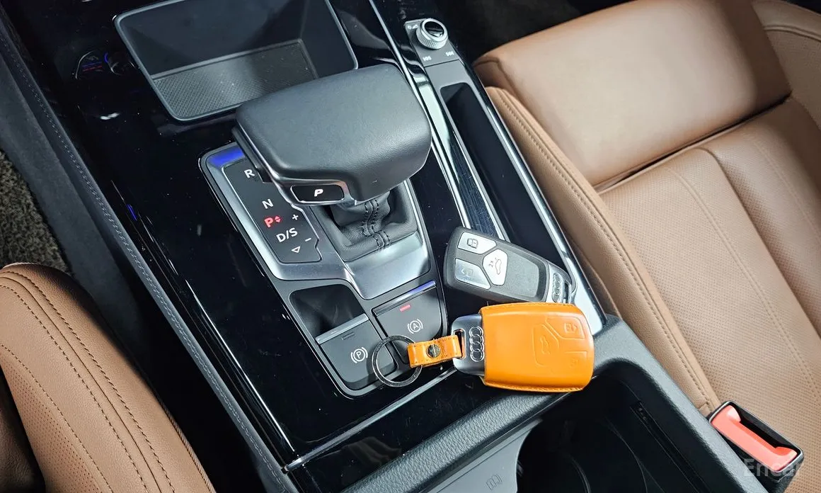 Фото 9 - Audi Q5