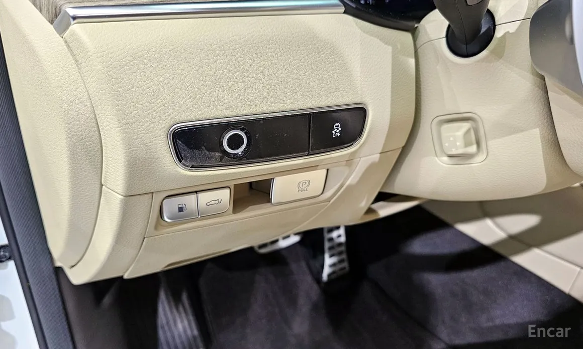 Фото 15 - Kia K9