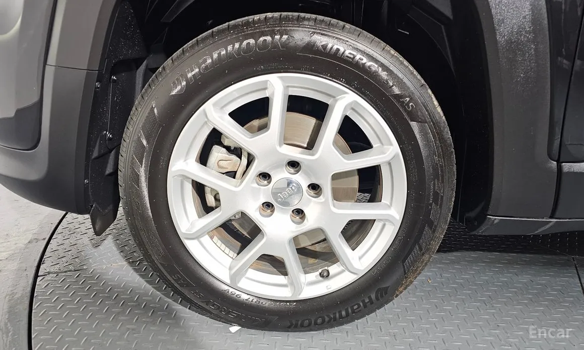 Фото 5 - Jeep Renegade