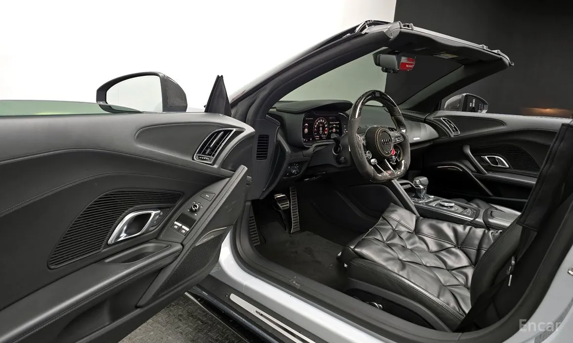 Фото 11 - Audi R8