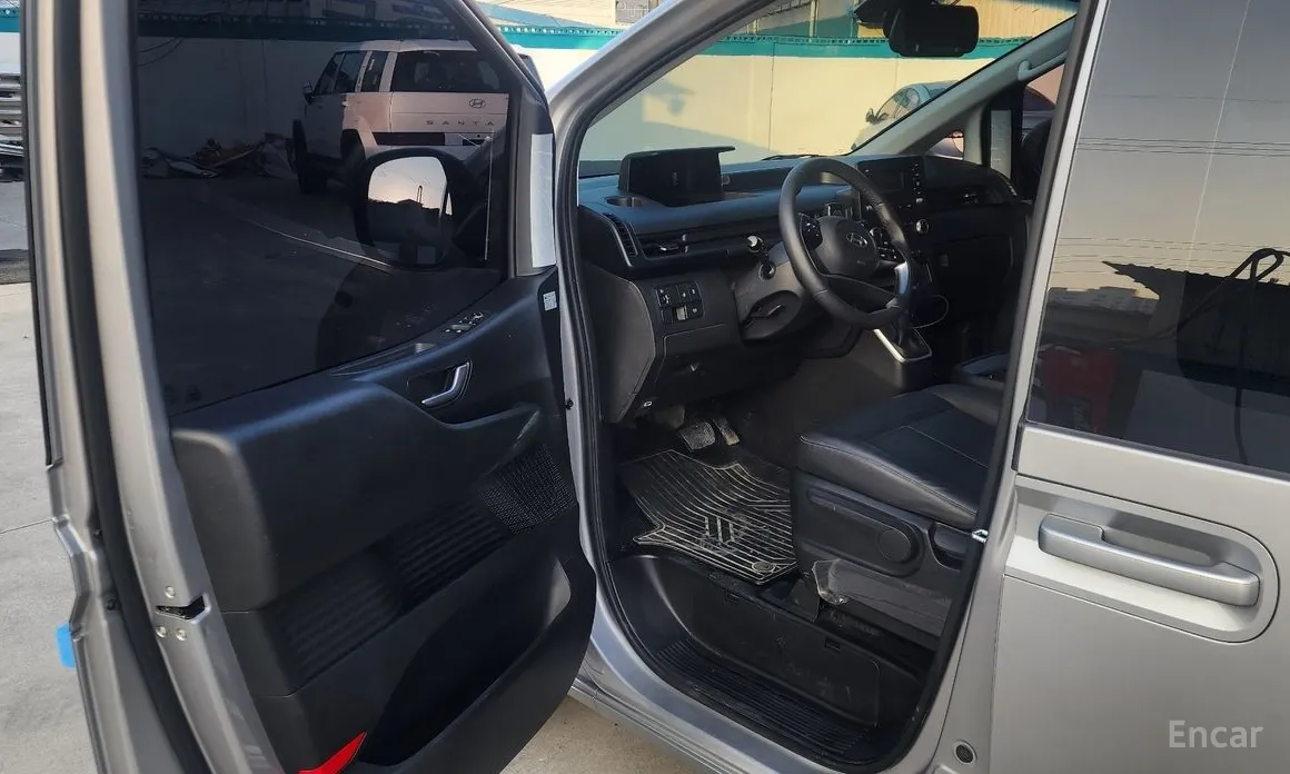 Фото 7 - Hyundai Staria