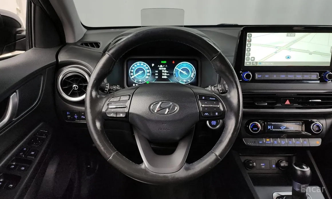 Фото 13 - Hyundai Kona