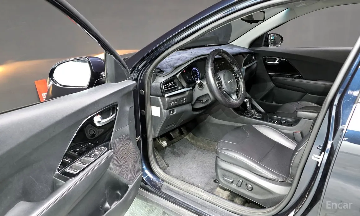 Фото 10 - Kia Niro