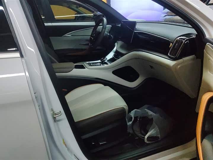 Фото 8 - BYD Song Pro Hybrid