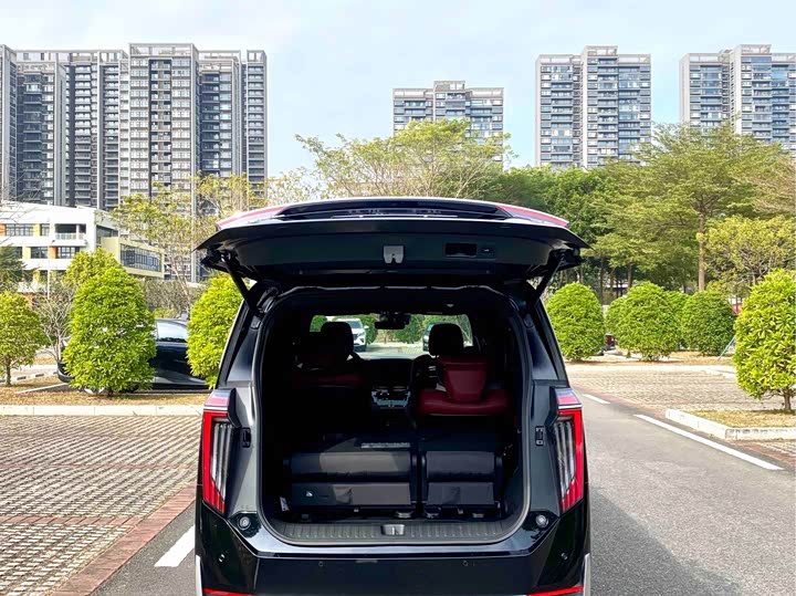 Фото 8 - GAC Trumpchi M8