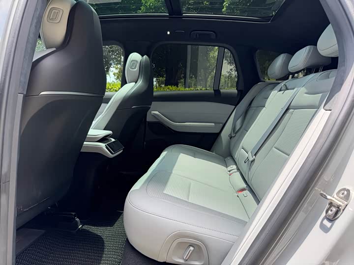 Фото 9 - Nio ES6