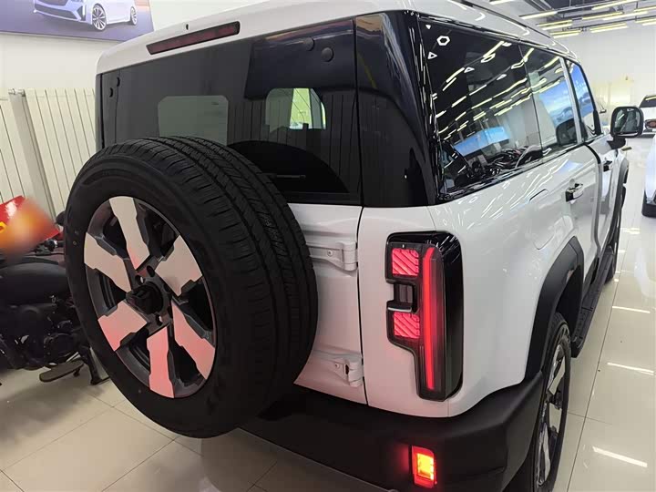 Фото 6 - BAIC Beijing BJ40 Hybrid