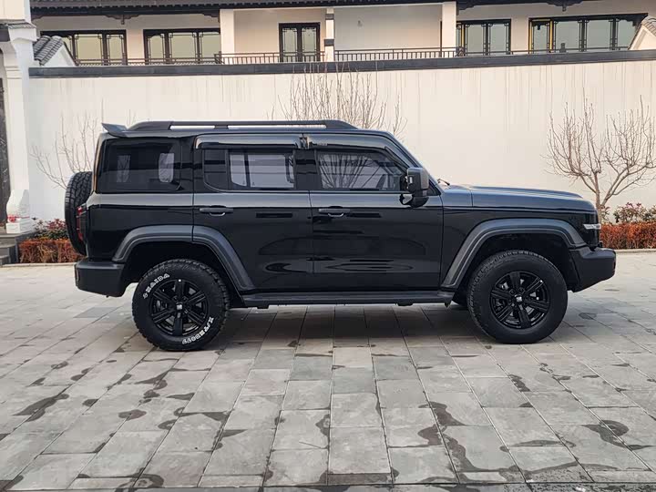 Фото 8 - Tank 300