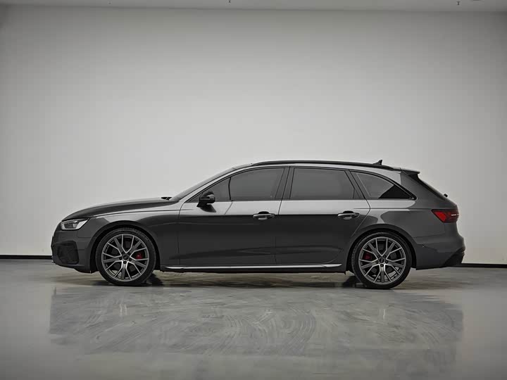 Фото 8 - Audi S4