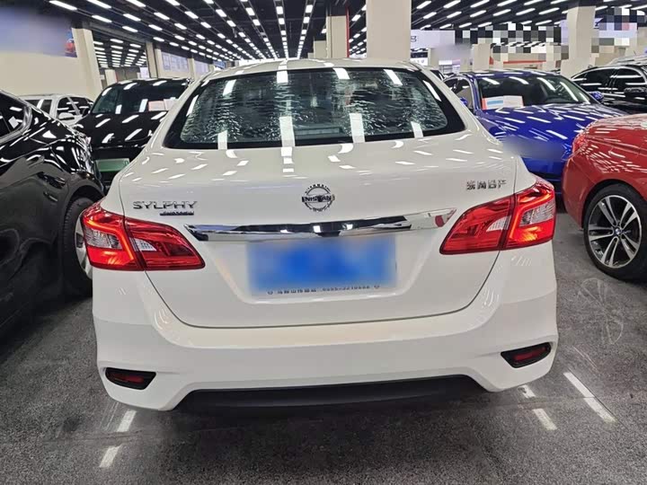 Фото 6 - Nissan Sylphy