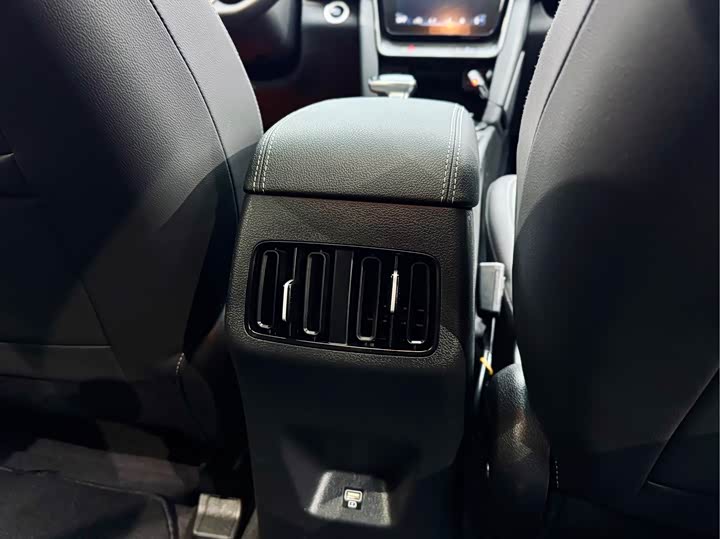 Фото 8 - Hyundai ix35 (Mufasa)