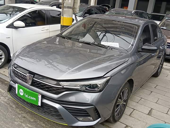 Фото 1 - Roewe i5