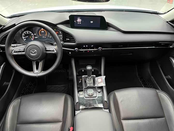 Фото 2 - Mazda 3 (Axela)