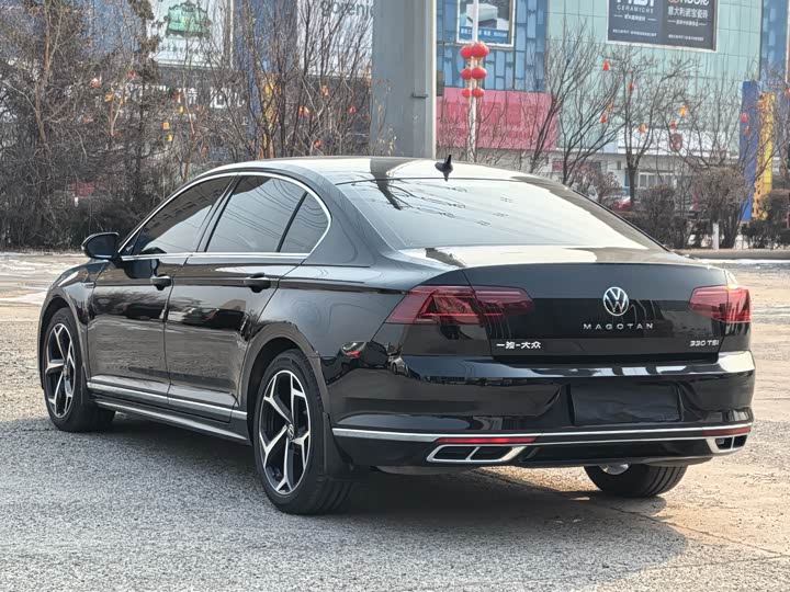 Фото 6 - Volkswagen Magotan