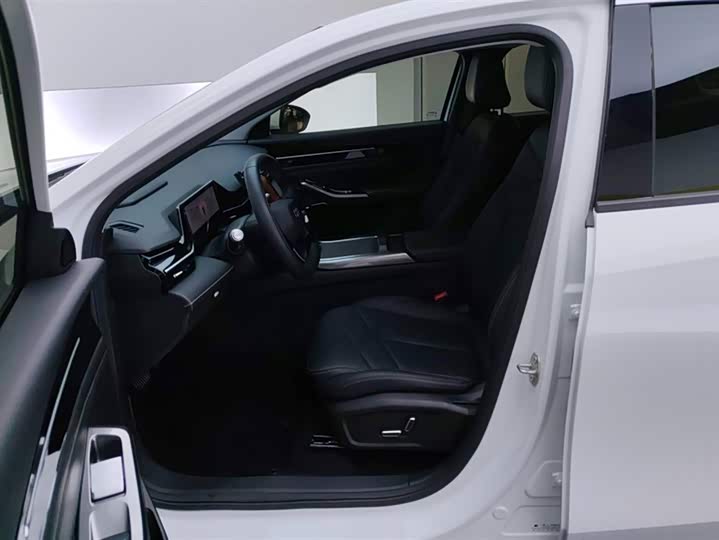 Фото 9 - Geely Galaxy L6