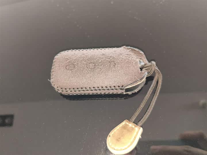 Фото 9 - Geely Galaxy E8