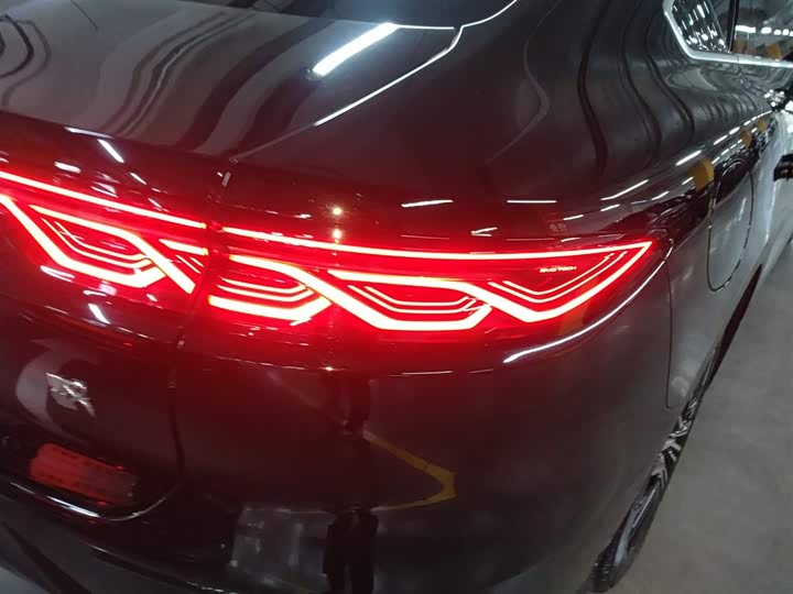 Фото 8 - BYD Han