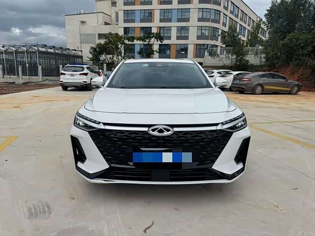 Фото 2 - Chery Arrizo 8