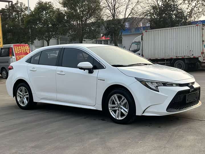 Фото 3 - Toyota Levin