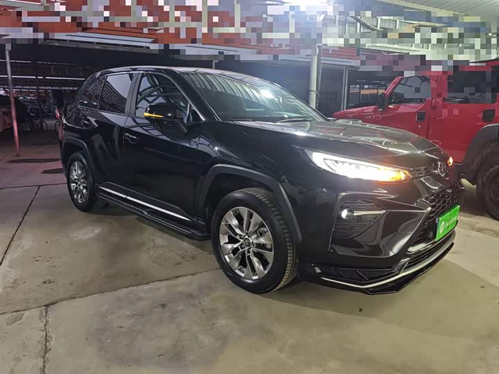 Фото 4 - Toyota Wildlander