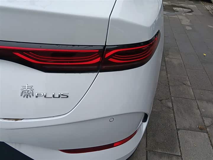 Фото 8 - BYD Qin Plus